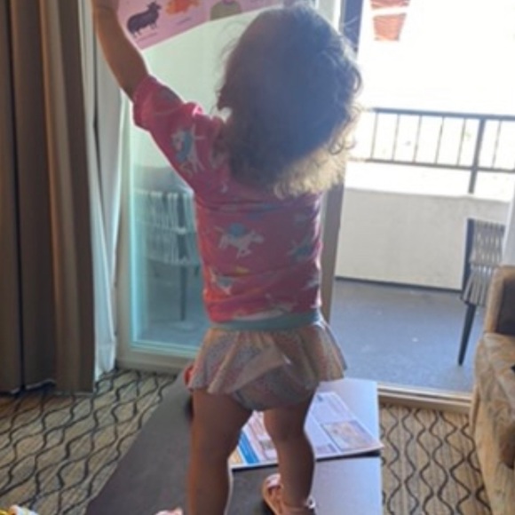 Two piece UPF 50 Tshirt bathing suit 🦄 12-18M - Picture 4 of 4